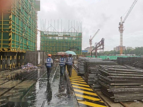 全员出动,排查隐患 南湖区住建部门切实加强强降雨防御工作